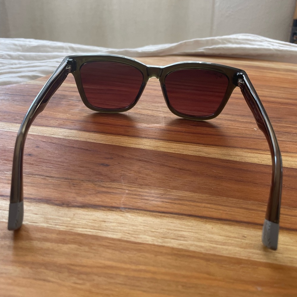 MAUI JIM *NEW* Hanohano Polarized Classic Sunglasses Green with Rose Glass Lens - Picture 5 of 16